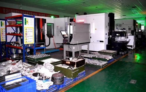 中國火箭零部件研發工廠,夜間無需專人看管,機器可正常運轉