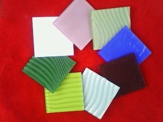 佛山市陶一色釉 水晶玻璃馬賽克顏料、玻璃釉料與高溫油墨的研發創新